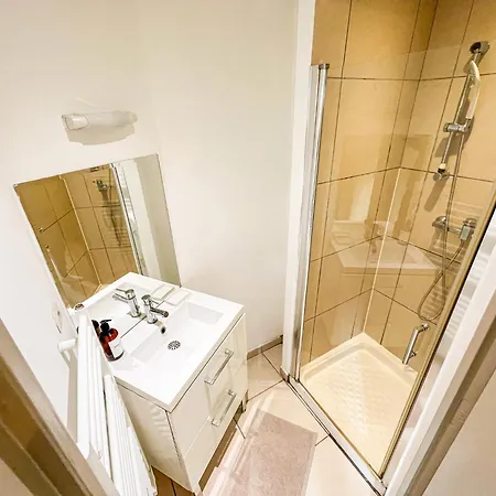 Cumba Apartamento Villeurbanne